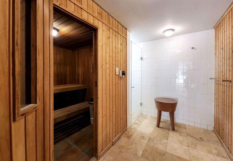 5 Bedroom Property for Sale in Camps Bay Western Cape